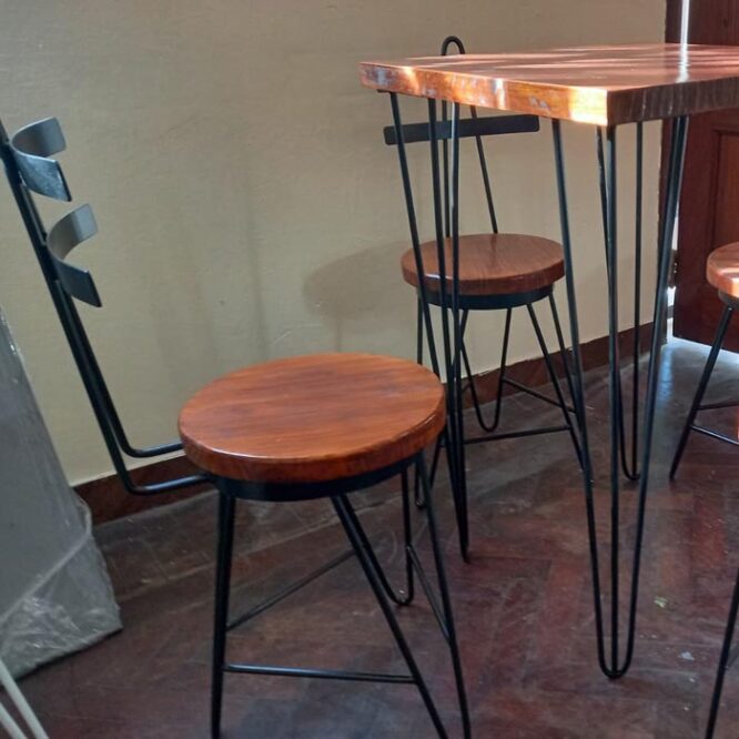 banqueta-industrial-con-respaldo